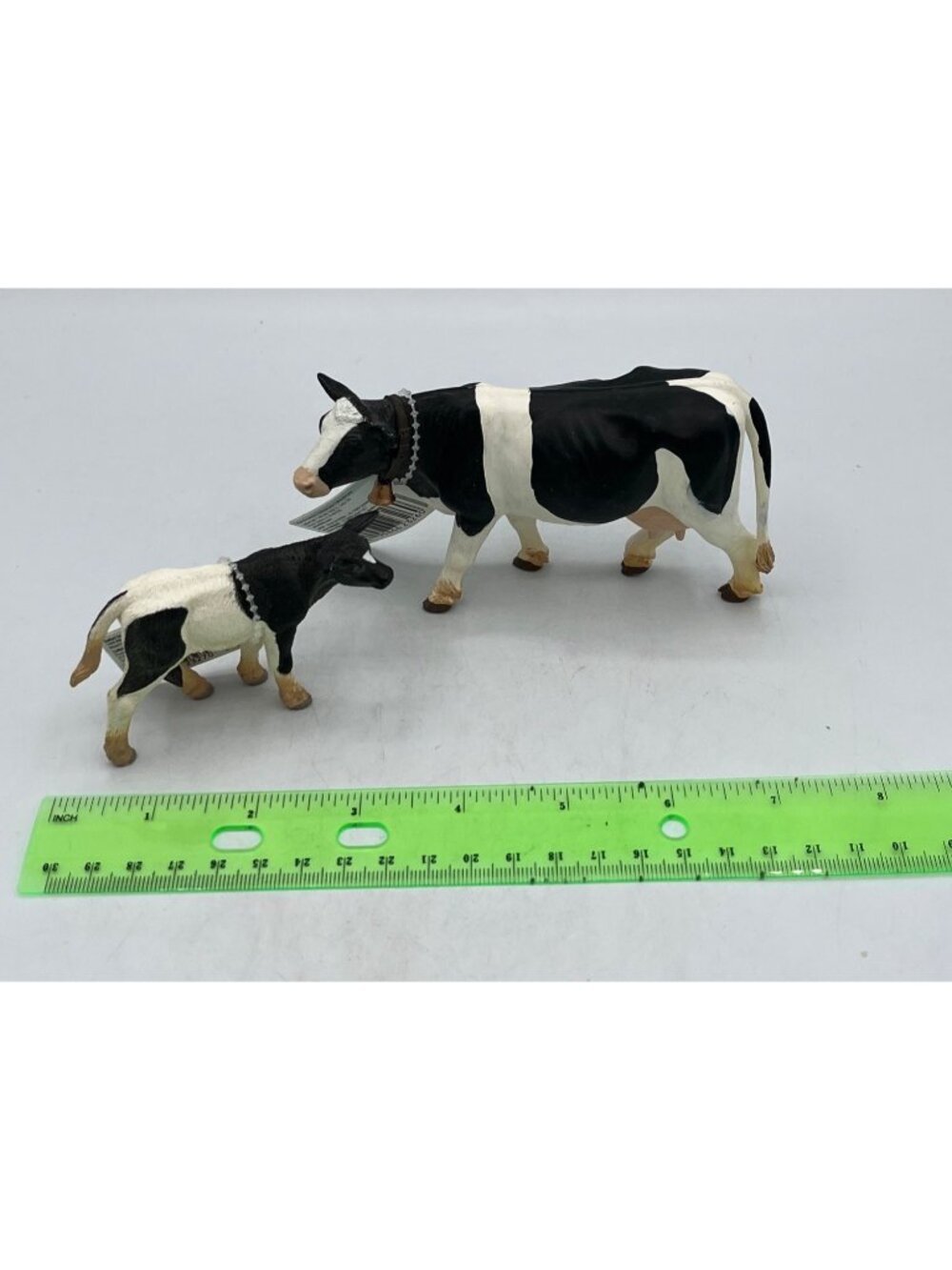 Safari Ltd Holstein Cow Calf Figures Farm Animal Set 2 NWT Dairy - Picture 6 of 11